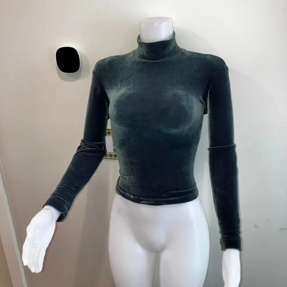 Vintage 90s y2k velvet turtleneck BCBG PARIS
